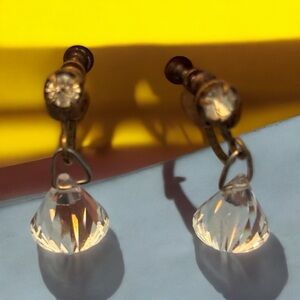 Vintage Ruby Lane Chandelier Screw Back Earrings Dangling Crystal Teardrop